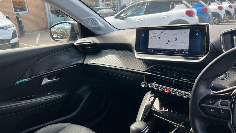 Peugeot 208 1.2 PureTech 100 Allure 5dr Petrol Hatchback